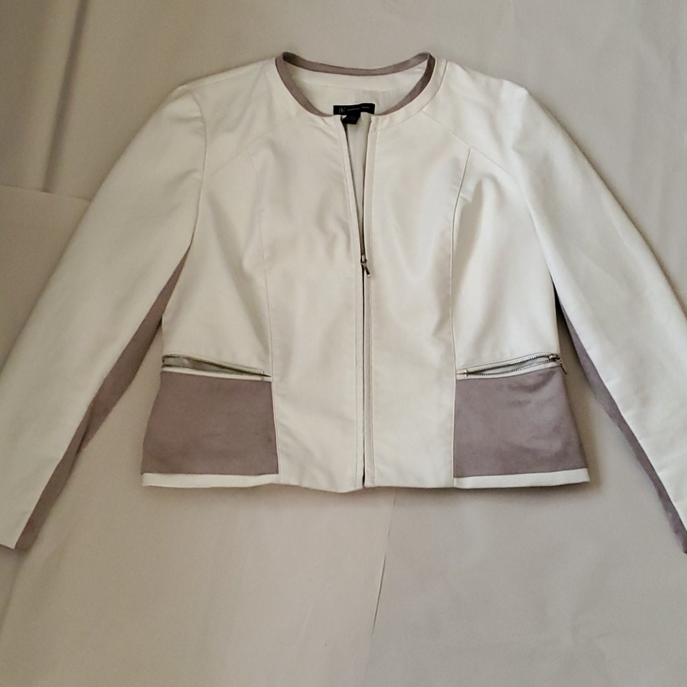 Jacket - Picture 3 of 7